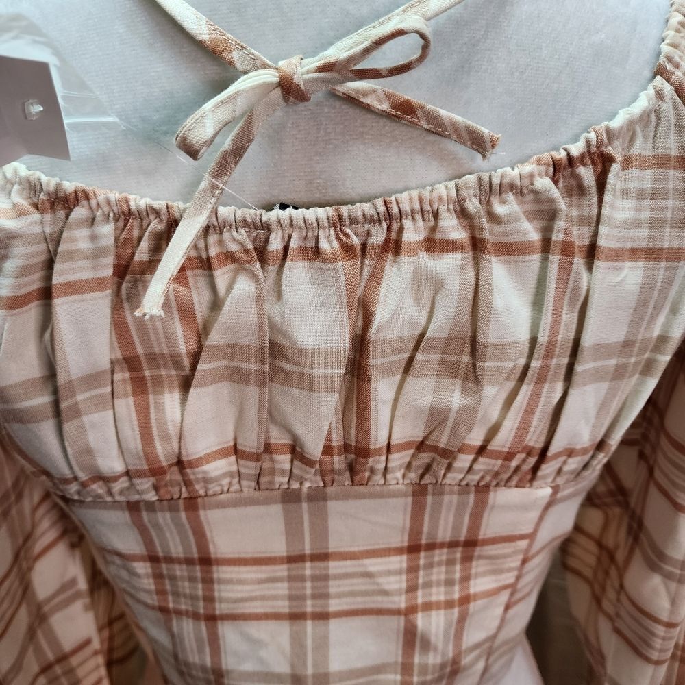 Forever 21 Plaid Off Shoulder Crop Top Size Large - Picture 11 of 13